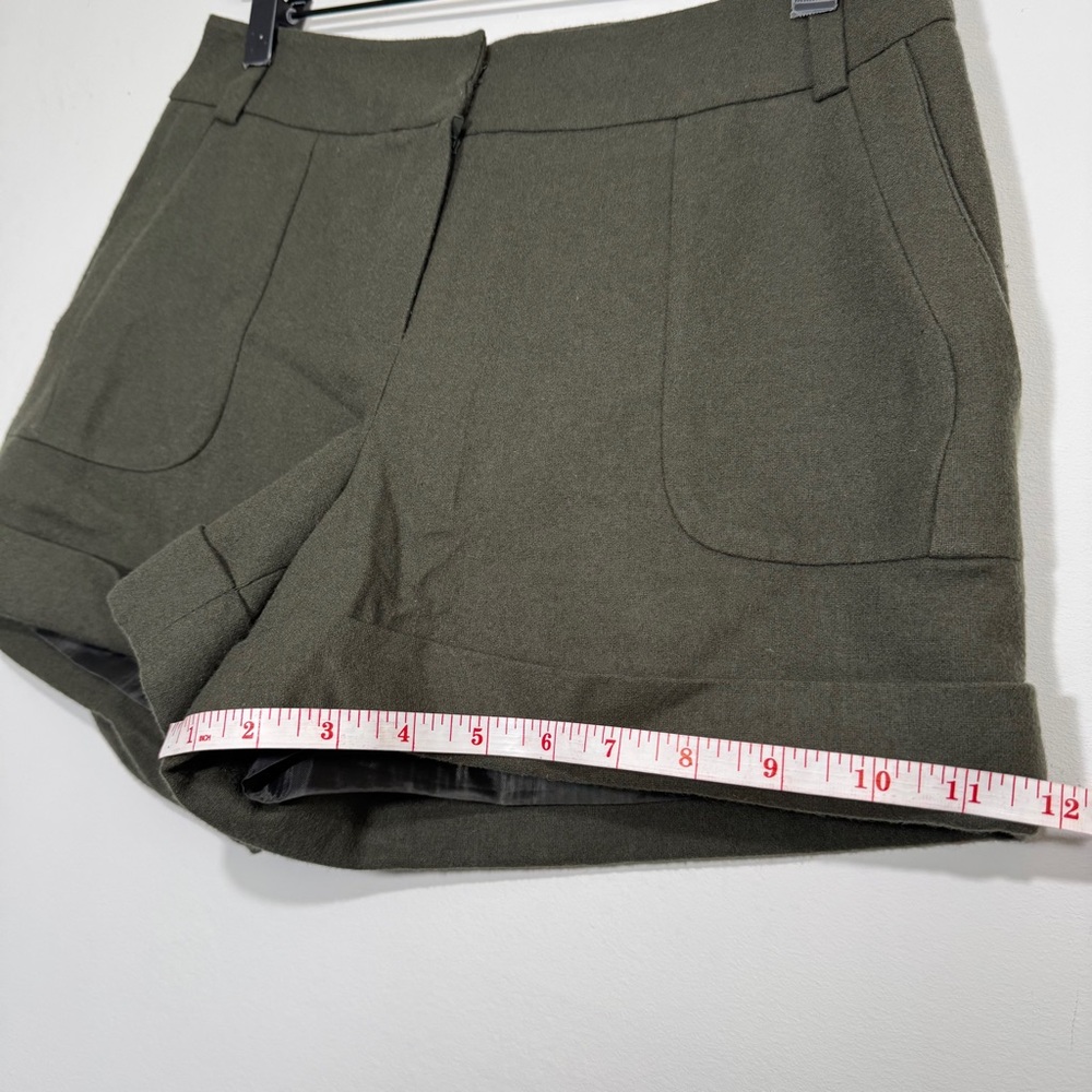 Clovis Olive Green Wool‎ Blend Cuffed Shorts Women’s Size Small - Picture 8 of 8